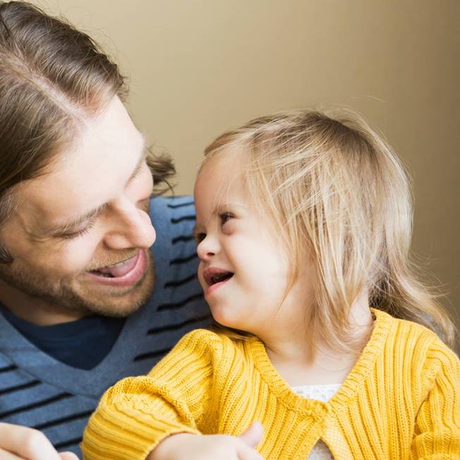 dad-with-down-syndrome-daughter